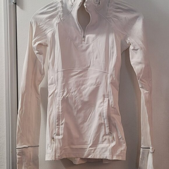Lulu Lemon jacket - Picture 1 of 12